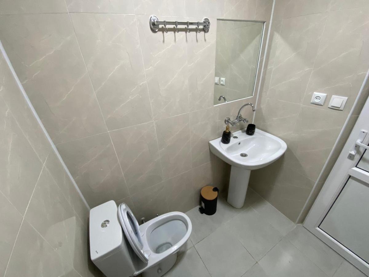 Guesthouse Luka Kutaisi Zewnętrze zdjęcie