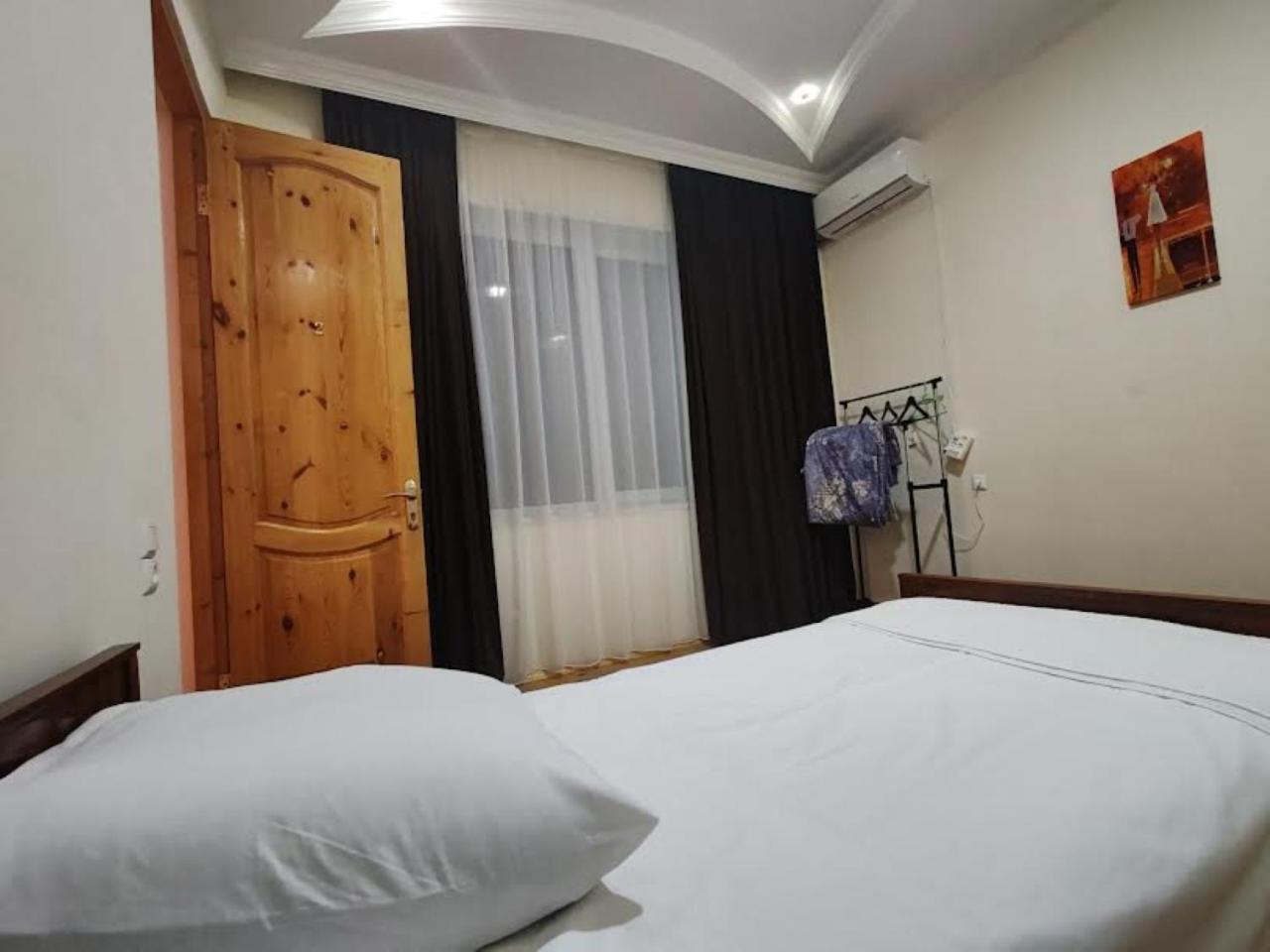 Guesthouse Luka Kutaisi Zewnętrze zdjęcie
